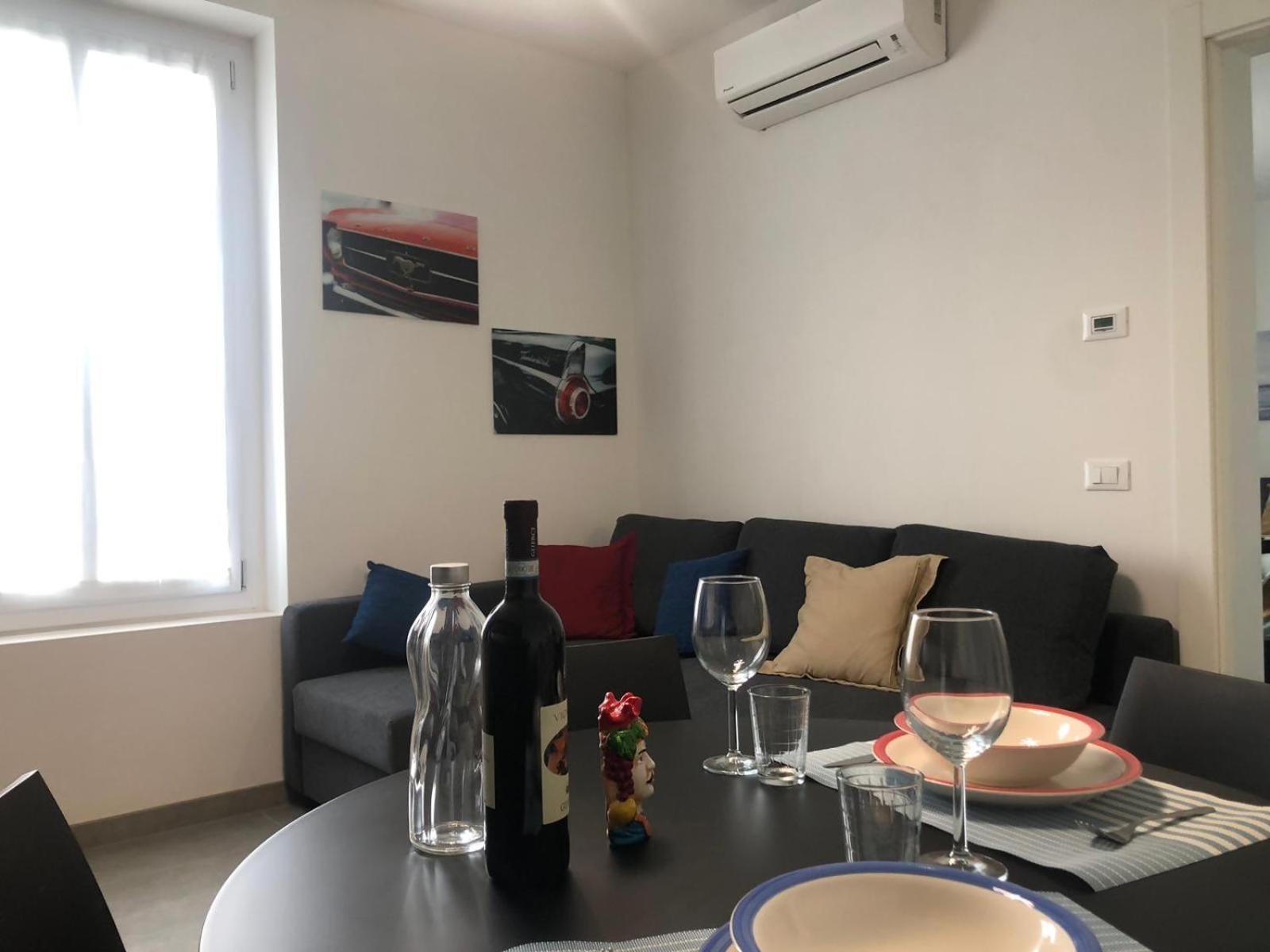 L' Appartamento Del Borgo - Parcheggio Riservato Pavia Exteriör bild