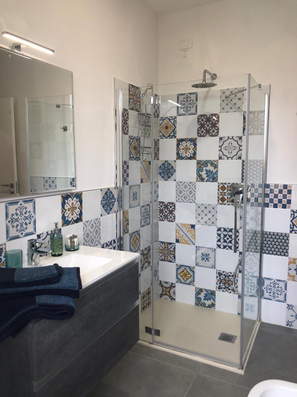 L' Appartamento Del Borgo - Parcheggio Riservato Pavia Exteriör bild