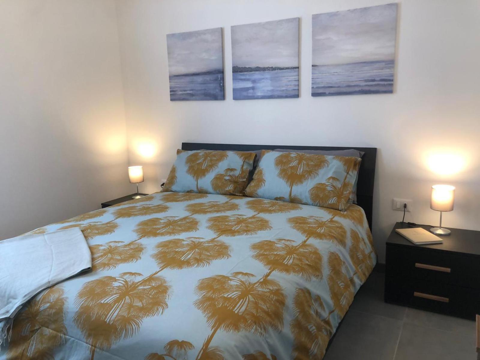 L' Appartamento Del Borgo - Parcheggio Riservato Pavia Exteriör bild